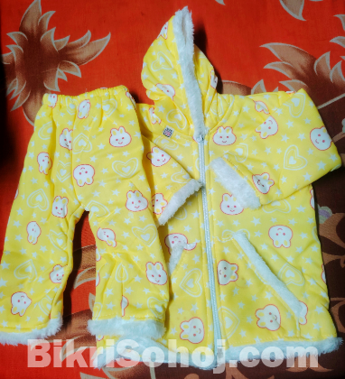 বাচ্চাদের শীতের সেট ২৫০ পিস (পাইকারি দাম থেকেও ৩০% ছাড়ে)